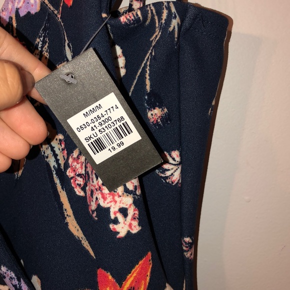 Floral Blue Bodycon Dress - Picture 5 of 6